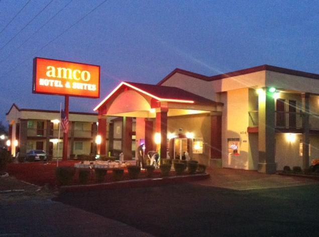 Amco Hotel & Suites- Fort Hood Килийн Екстериор снимка