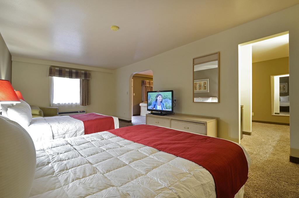 Amco Hotel & Suites- Fort Hood Килийн Стая снимка