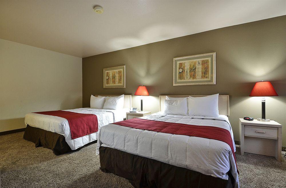 Amco Hotel & Suites- Fort Hood Килийн Екстериор снимка